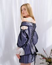 Soft Drop: 17th century inspired set