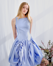Soft Drop: bubble dress with ties