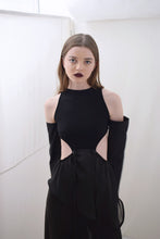 FFE18 CUTOUT DRESS