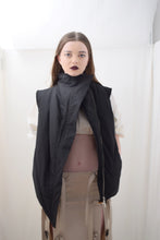 FFE15 BLACK VEST