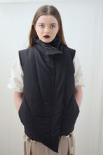FFE15 BLACK VEST